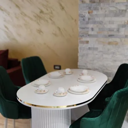 Nazli Apartment